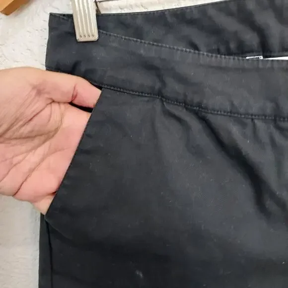 CAbi Black Chino Bermuda Length Shorts Size 4 - Picture 3 of 12